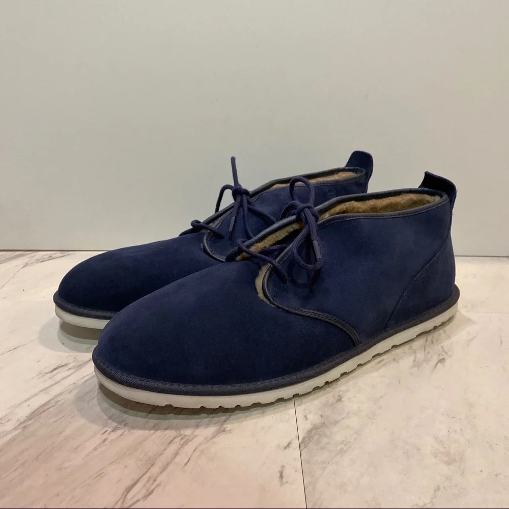 UGG Men’s Maksim Blue Chukka Lace Up Shoes 18